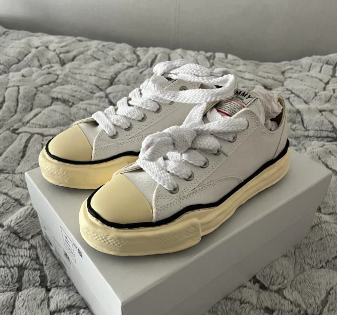 메종 미하라 야스히로 피터슨 VL OG 솔 캔버스 로우탑 스니커즈 화이트 A09FW733-WHITE photo review