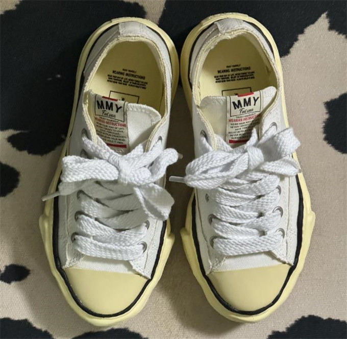 메종 미하라 야스히로 피터슨 VL OG 솔 캔버스 로우탑 스니커즈 화이트 A09FW733-WHITE photo review