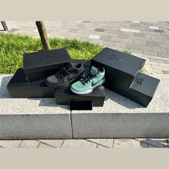 나이키 코비 4 프로트로 걸 대드 FQ3545-300 photo review