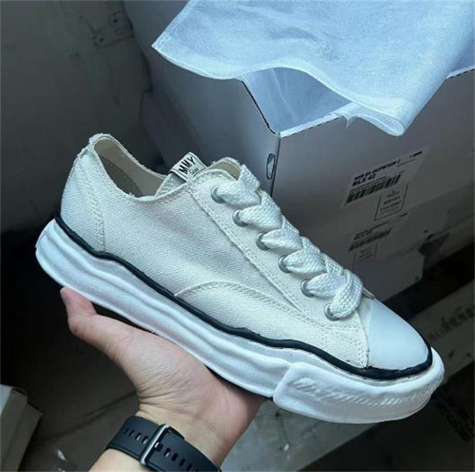 메종 미하라 야스히로 피터슨 OG 솔 캔버스 로우 스니커즈 화이트 A01FW702-WHITE photo review